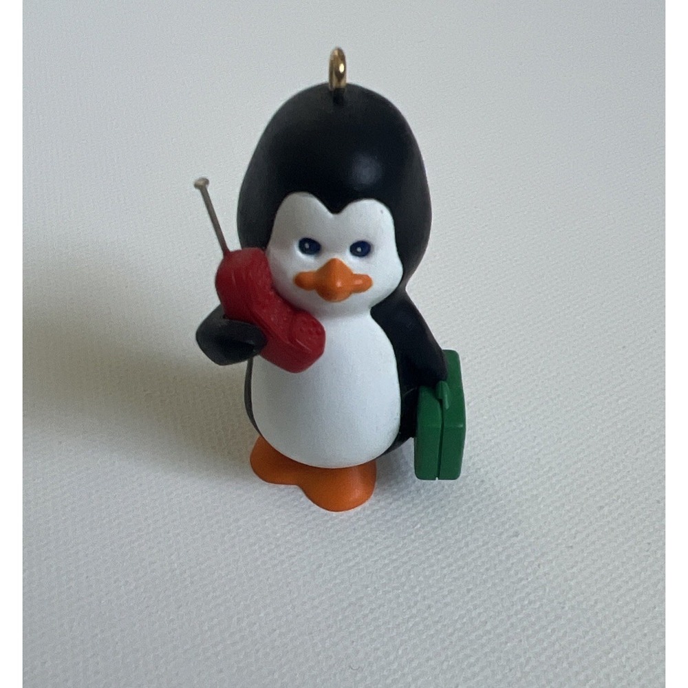 Hallmark - Polar VIP - Penguin - Classic Keepsake Ornament 1990  V.I.P. NO BOX